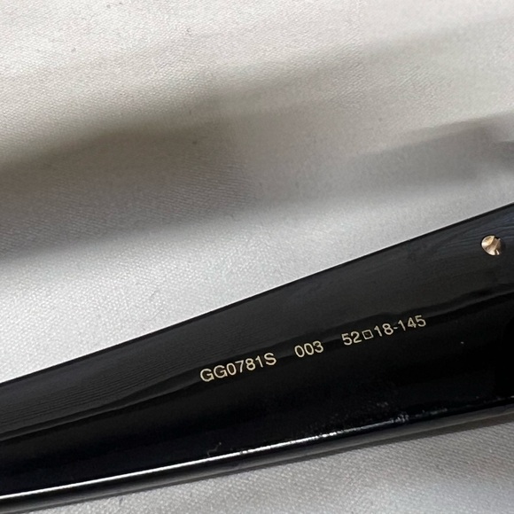 Gucci Cat Eye Swarovski Diamond Studded Designer Sunglasses - Picture 9 of 9